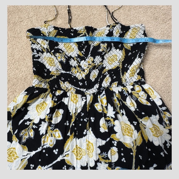 Free People Jumpsuit Little Of Your Love Floral Wide Leg Spaghetti Strap Smocked - Picture 10 of 16